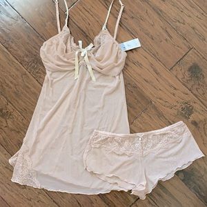 Cabernet Bridal Lingerie Set | Size: 34B, Medium